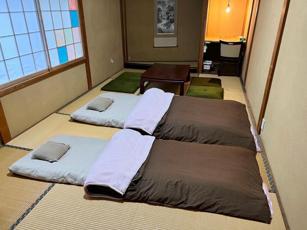 Hostel Murasaki Ryokan Takayama  Esterno foto