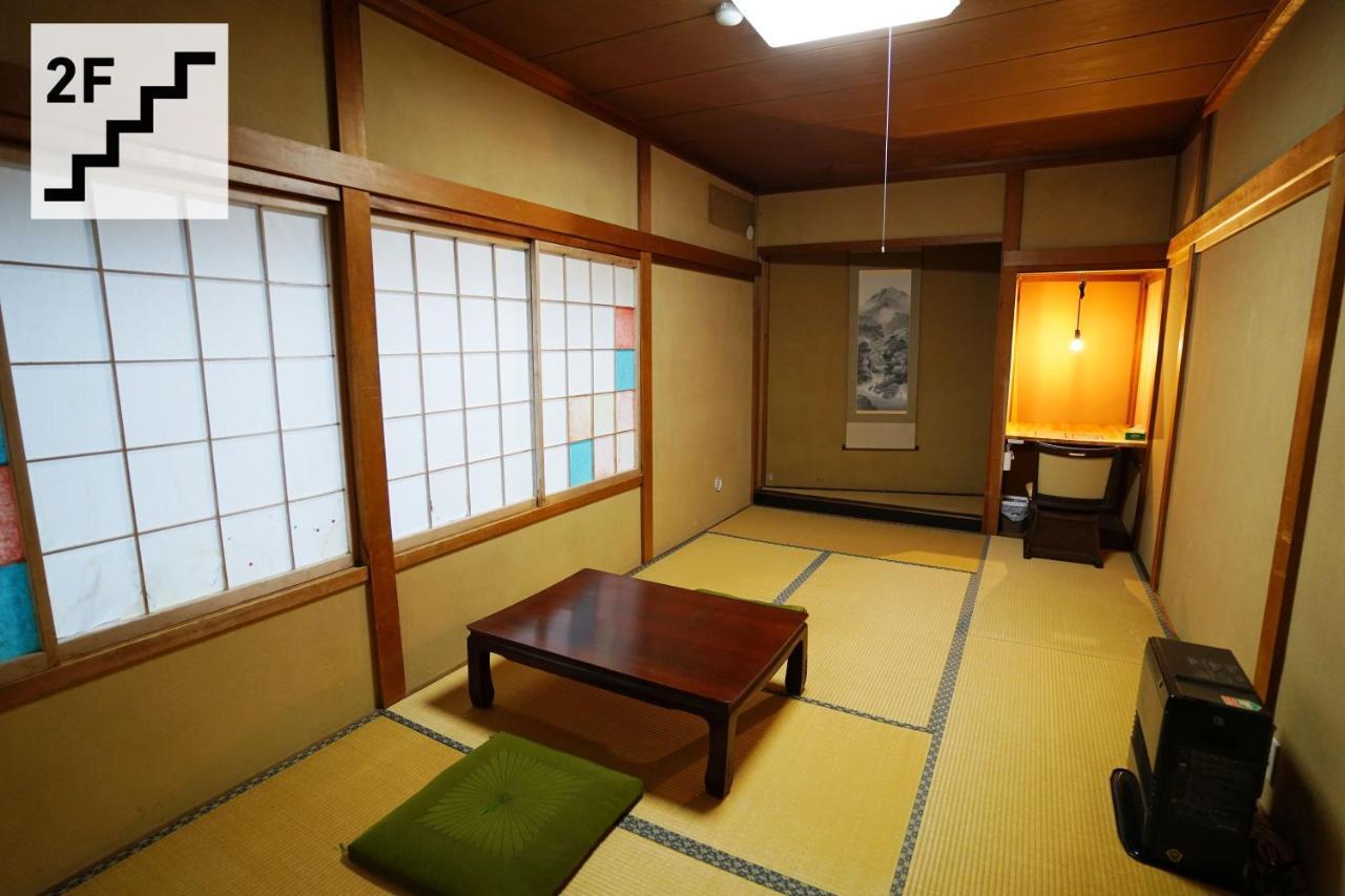 Hostel Murasaki Ryokan Takayama  Esterno foto