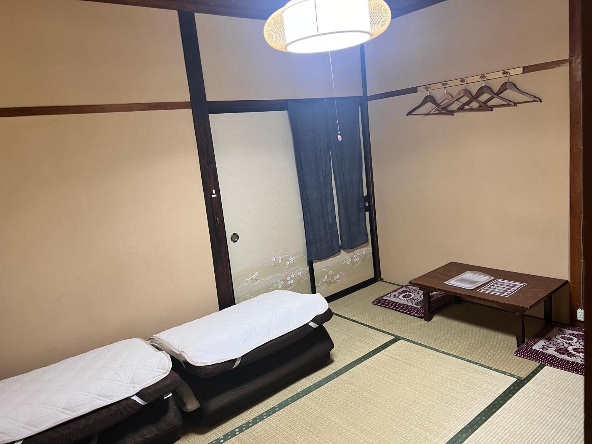 Hostel Murasaki Ryokan Takayama  Esterno foto
