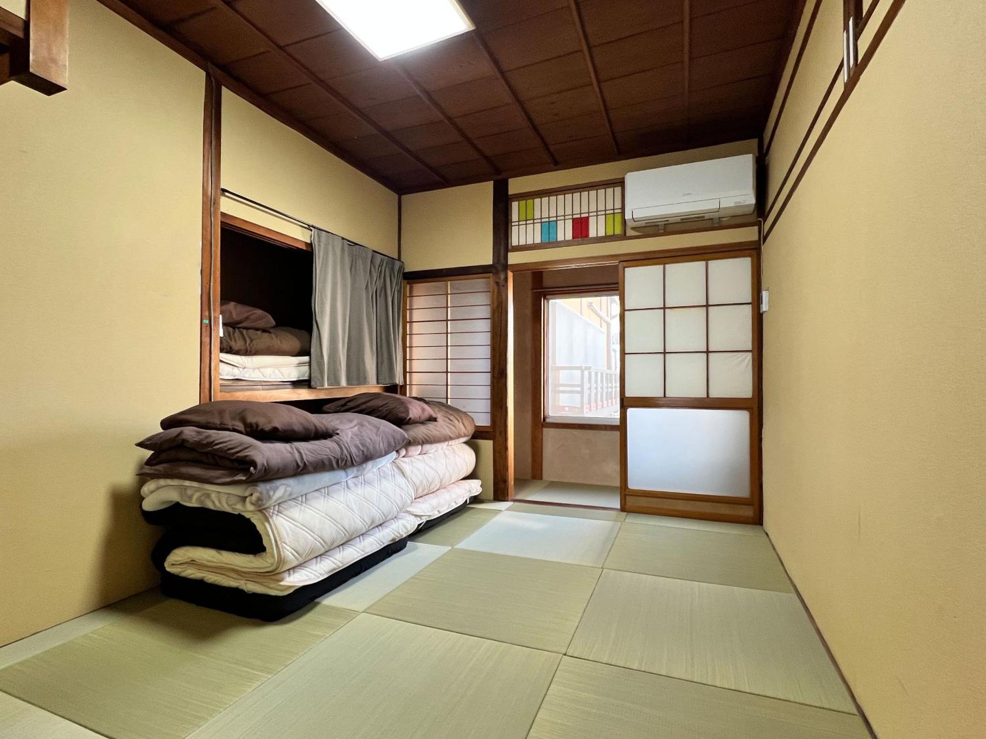 Hostel Murasaki Ryokan Takayama  Esterno foto